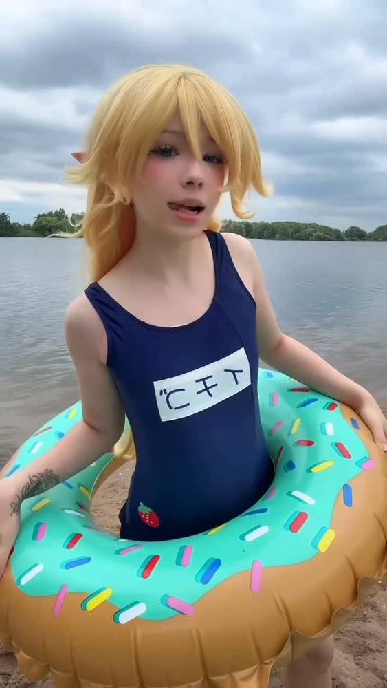 Petite Asiatiska Femboy Kai